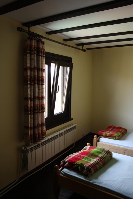 Hikers Hostel Veliko Tŭrnovo Exterior foto