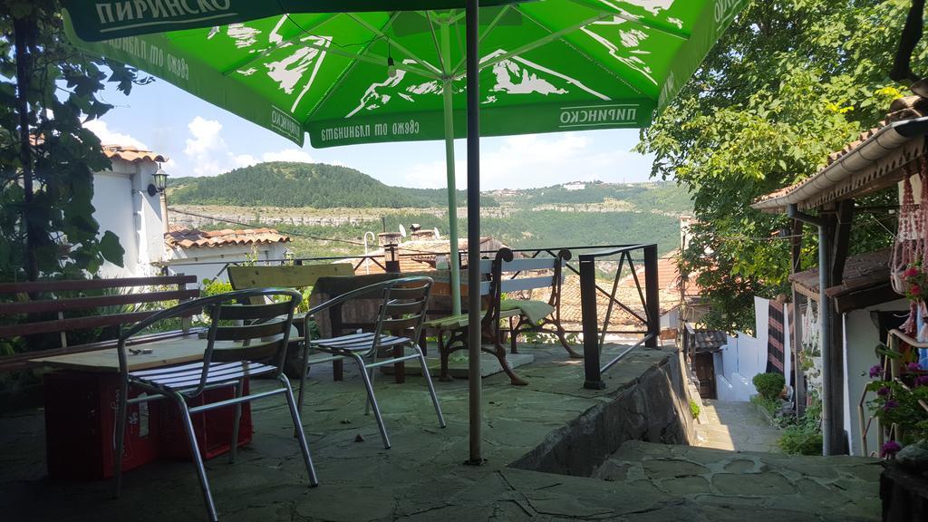 Hikers Hostel Veliko Tŭrnovo Exterior foto